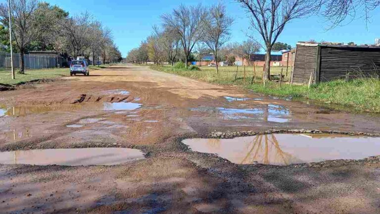 Massive Potholes, South African Roads